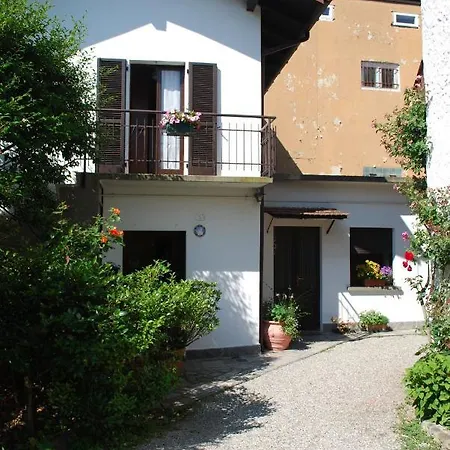 La Casetta Del Nonno Giampi Dom wakacyjny